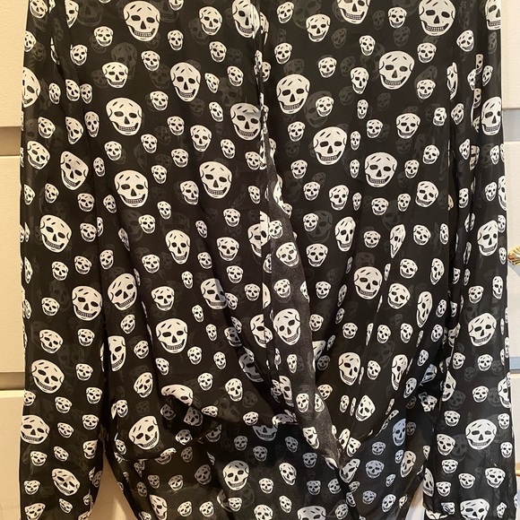 ALEXANDER MCQUEEN style blouse - Picture 2 of 2